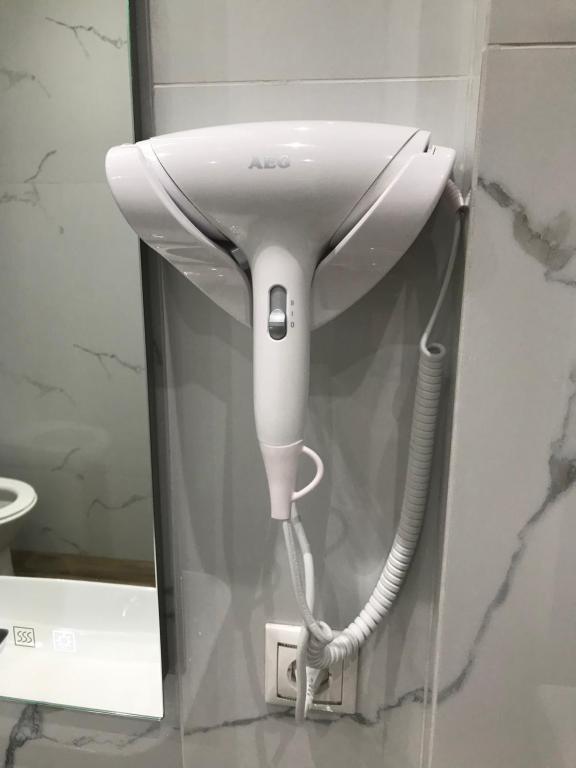 A bathroom at Stratonikis Apartments