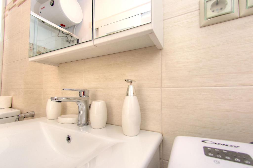 Corfu Town West Apartment - 4