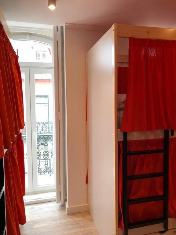 Be Lisbon Hostel Intendente photo