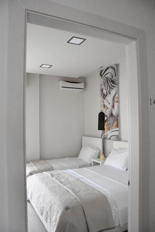 CROSS PLAZA, Stavros (updated prices 2025) - 19