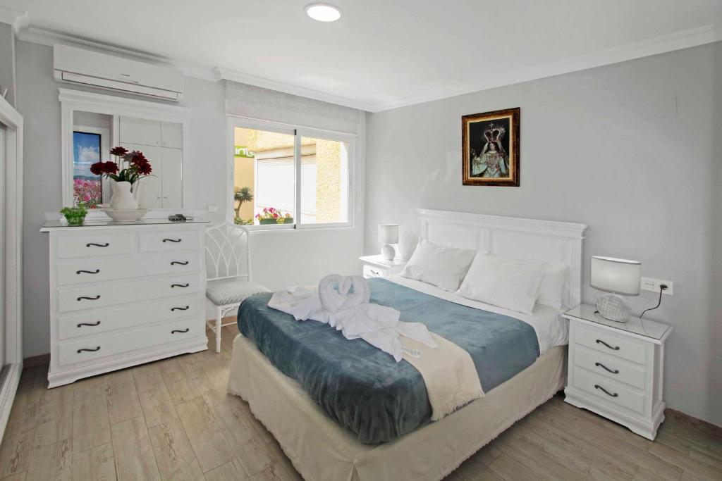 Posteľ alebo postele v izbe v ubytovaní Charming Central Apt in Marbella