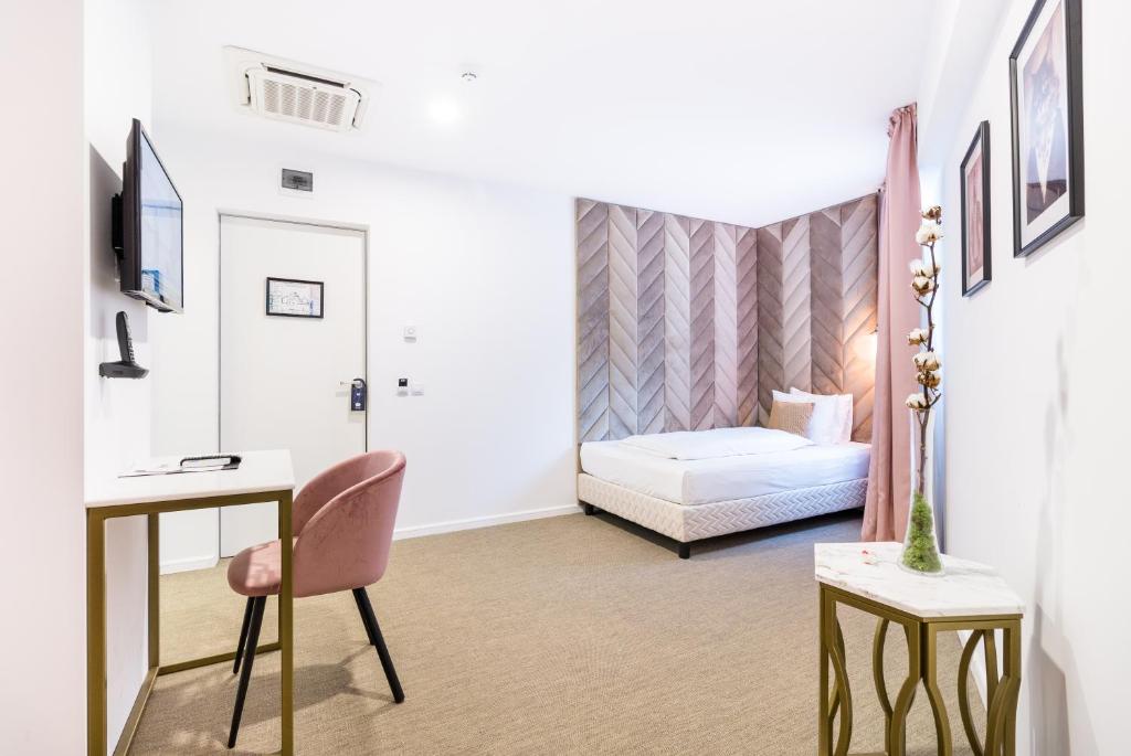 
Superior Single Room
