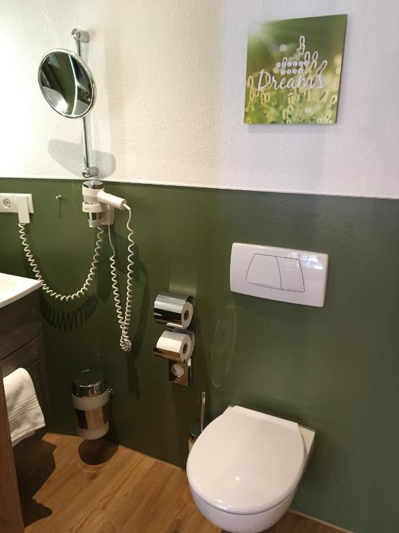 Koupelna v ubytování Flair Landhotel Strengliner Mühle