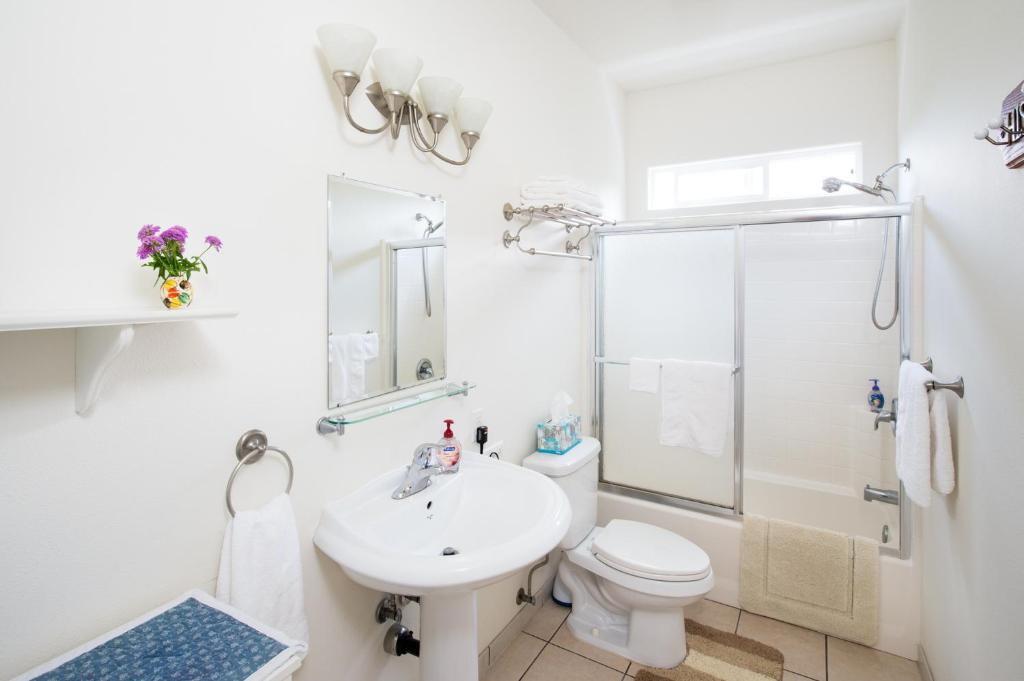 Bears' Place Guest House photo