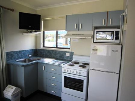 Beachfront Woolgoolga Beach Holiday Park - Familienzimmer