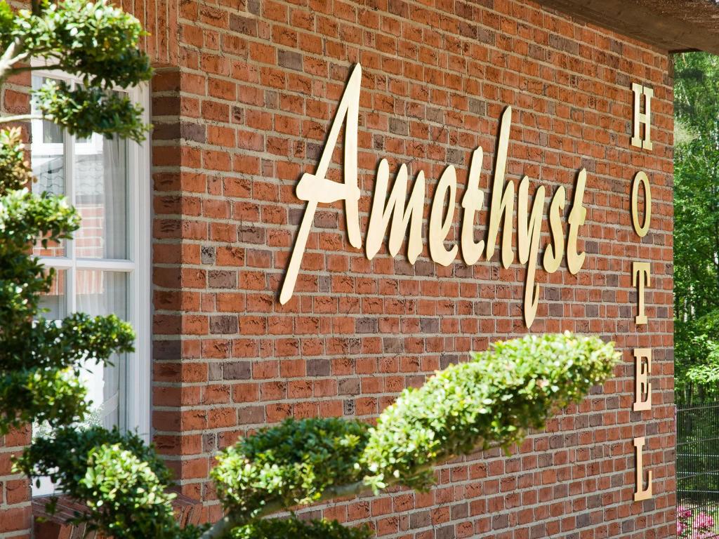 Certifikát, hodnocení, plakát nebo jiný dokument vystavený v ubytování Amethyst Hotel Garni Lüneburg