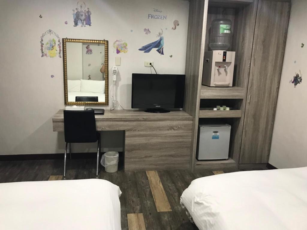 心園生活旅店 Xin Yuan Hotel - Habitación Cuádruple Estándar