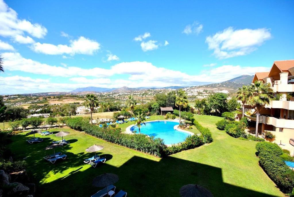 Magna Marbella - Apartamento de Lujo y golf en zona de Puerto Banús - 2ベッドルームのアパート