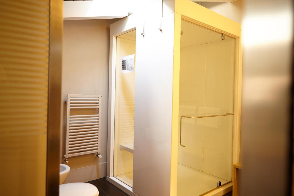 Kúpeľňa v ubytovaní Active Hotel