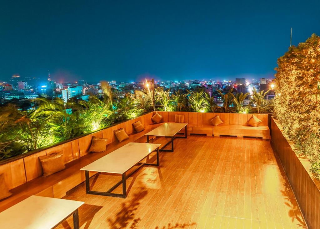 Fotografie z fotogalerie ubytování The Hotel Nova v destinaci Mandalay