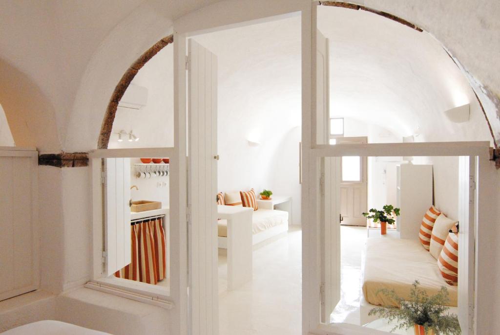A bathroom at White Grape Suites