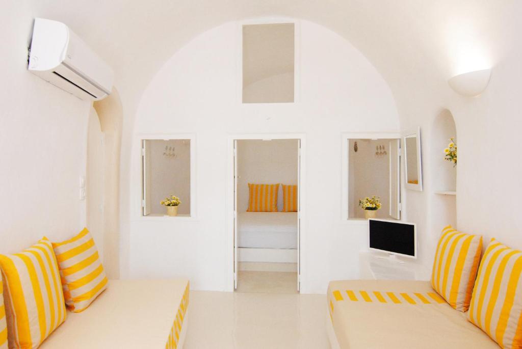 A television and/or entertainment centre at White Grape Suites