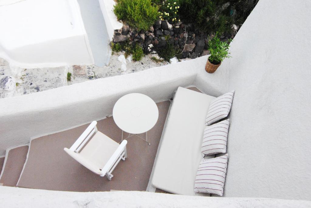A balcony or terrace at White Grape Suites