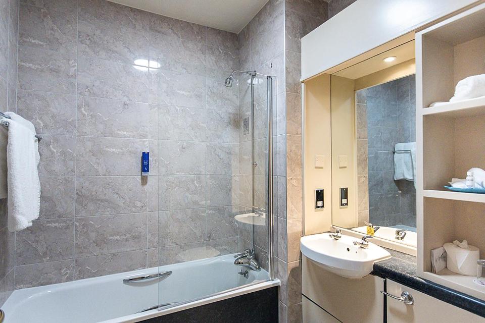 The Parsonage Hotel & Spa - Resim 9