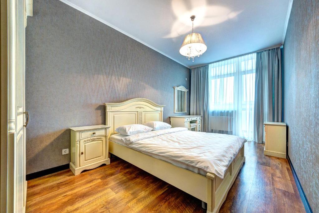 Apartment Voskresenska 18 , Парковые Озера - Appartement De Deux Chambres