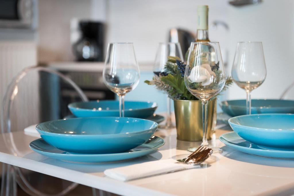 Mavrogenous Luxury Apartments - 13