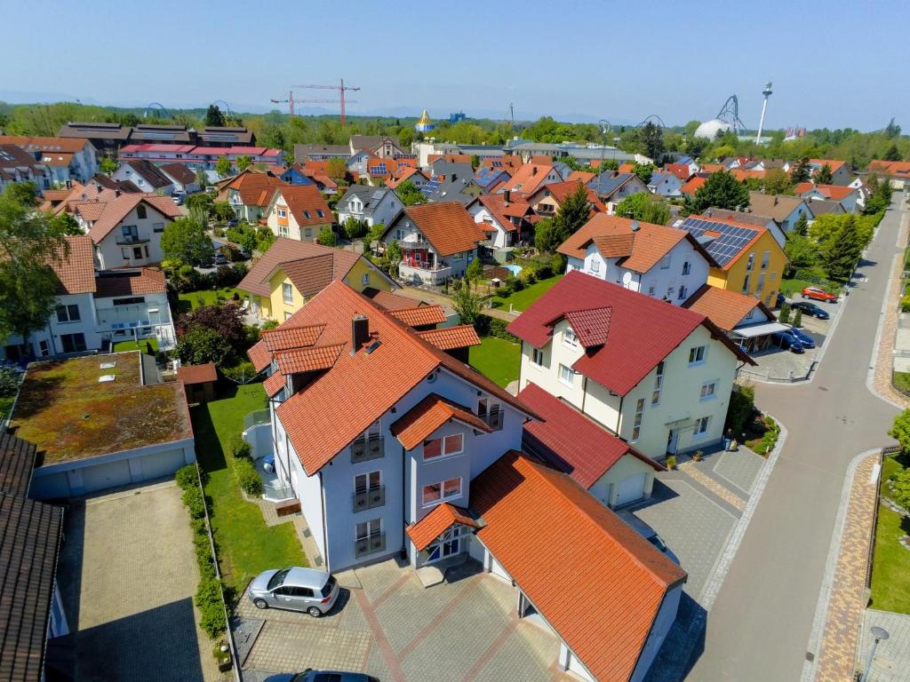 Sohana Lifestyle Apartments I Leilani's & Saskia's Home I Rust - 16