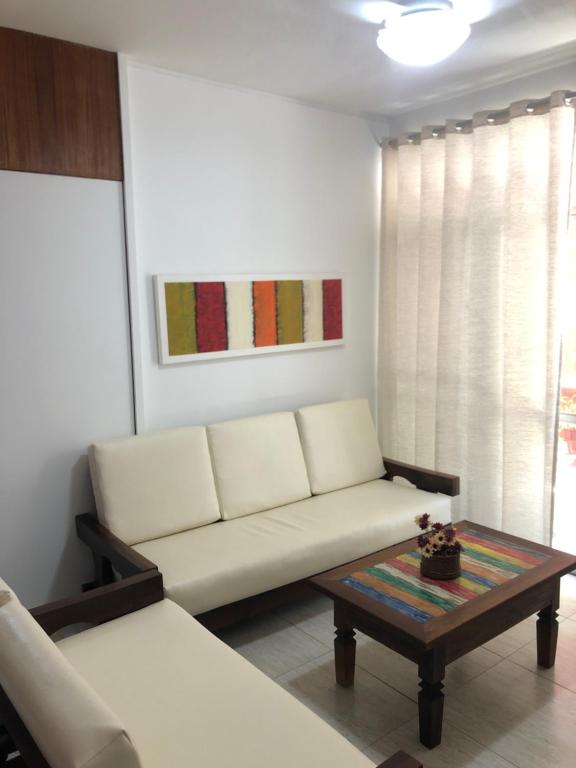  Apartamento em frente à praia