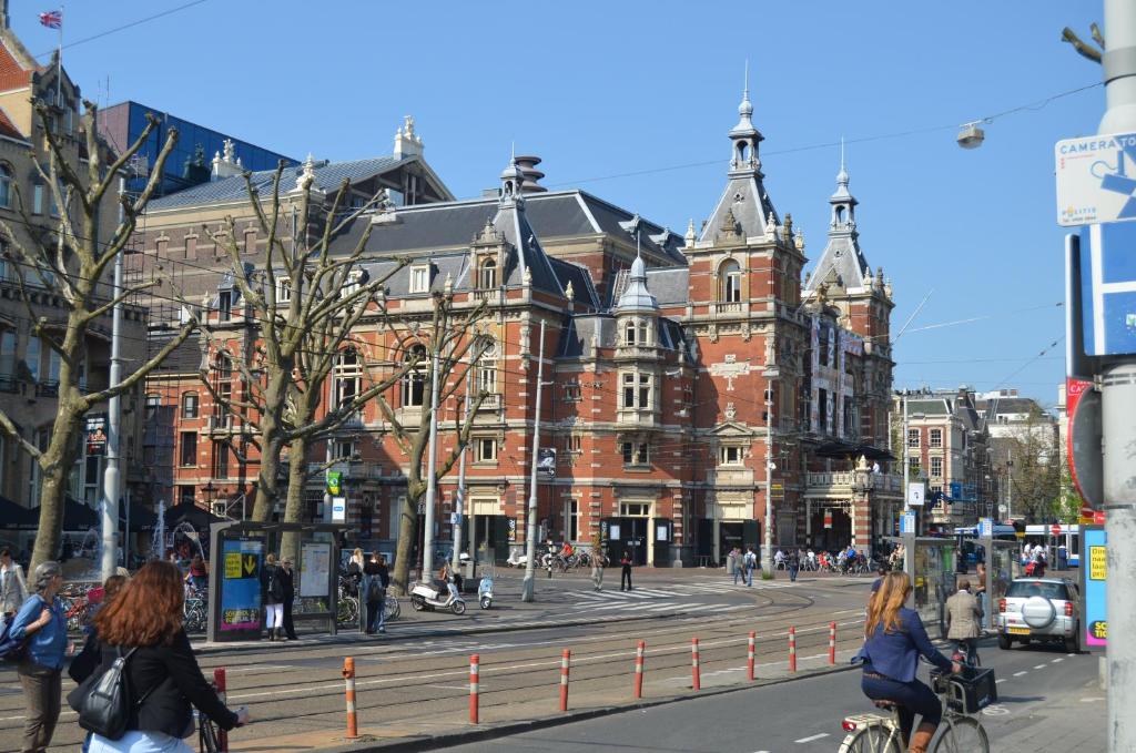 NL Hotel District Leidseplein - Resim 42