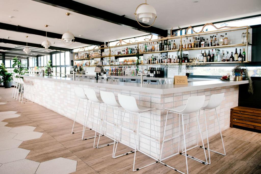 Mantra at Sharks - Resim 6