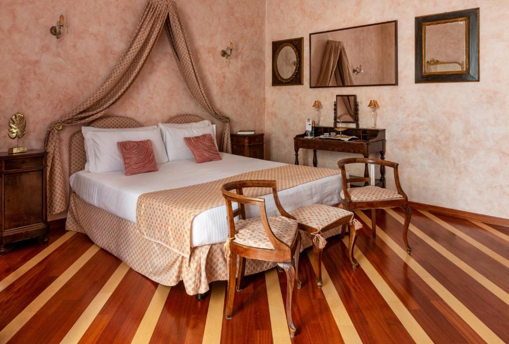 Postel nebo postele na pokoji v ubytování Hotel Sanpi Milano