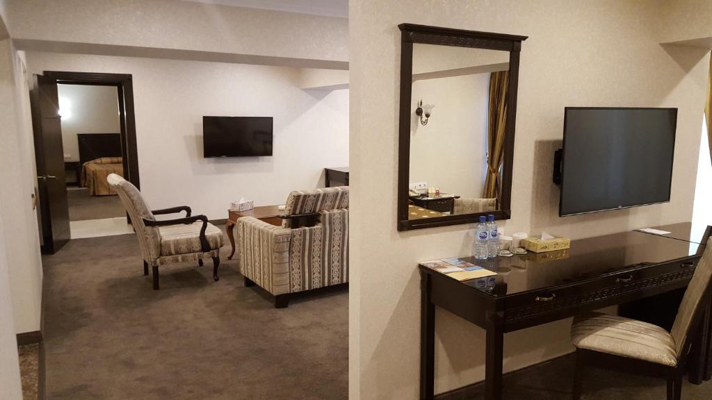 Grand Mir Hotel - Große Suite