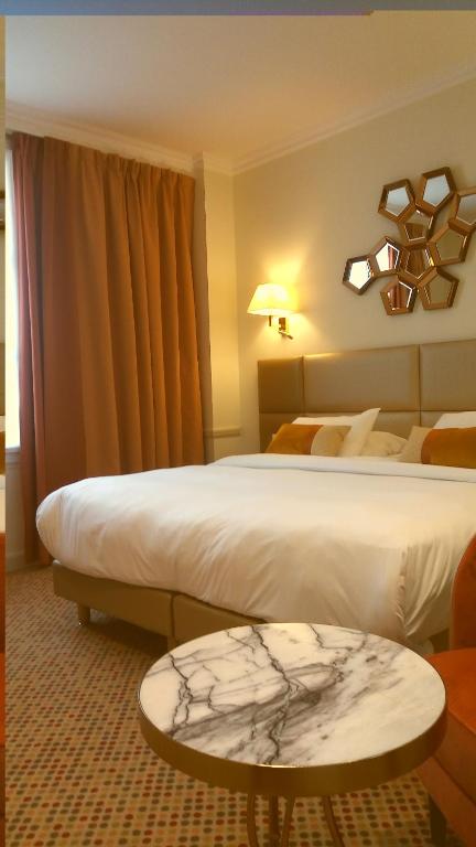 Hotel De Suede Saint Germain - Resim 24