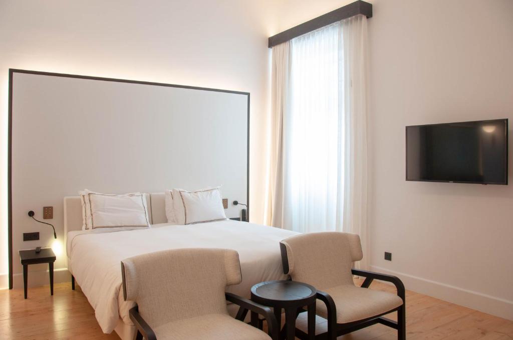 S Paul City Hotel - 