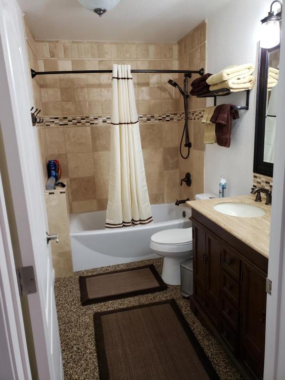 Bagno di Yosemite Foothill Retreat - Private Guest Suite #2