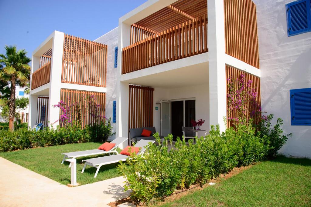 Cala Llenya Resort Ibiza photo