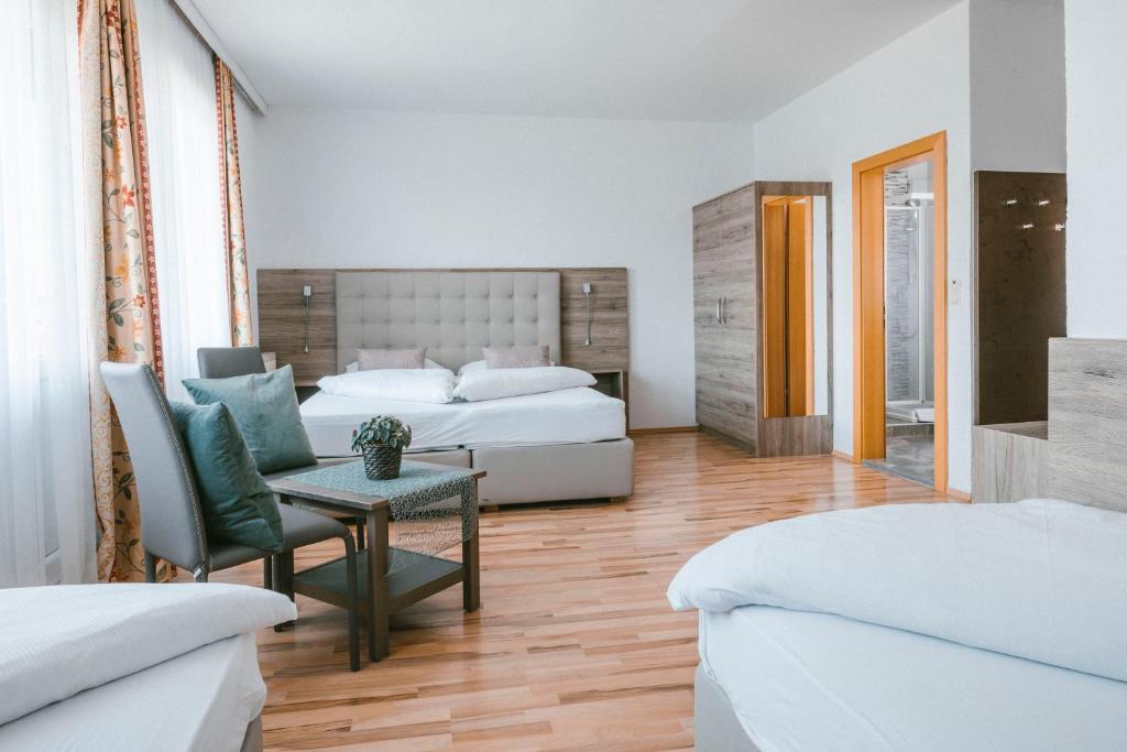 Postel nebo postele na pokoji v ubytování Hotel Johannes-Zeche