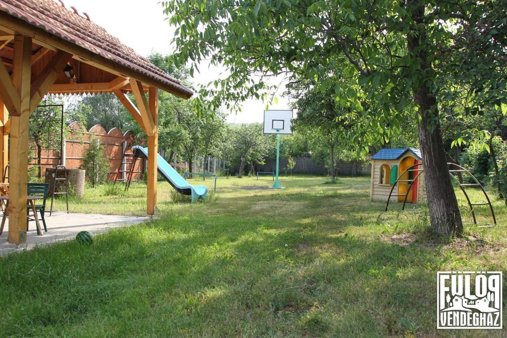 Herní místnost nebo prostor pro děti v ubytování Fülöp Vendégház
