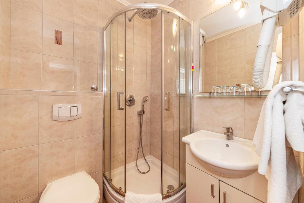 Koupelna v ubytování Hotel Omorika