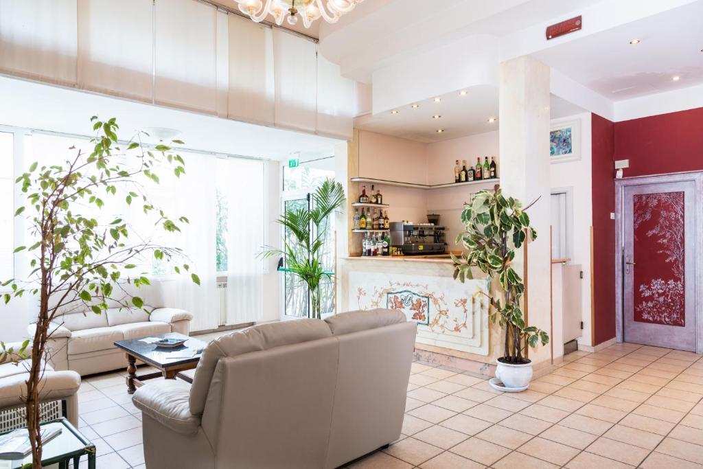 Posezení v ubytování Hotel Ambasciatori