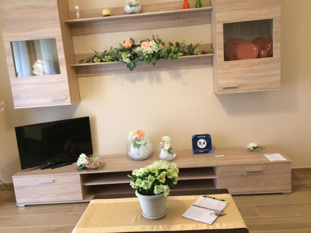 TV a/nebo společenská místnost v ubytování Casa Deda