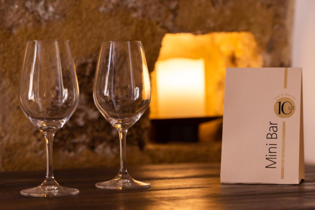 10GR Boutique Hotel & Wine Bar - Resim 41