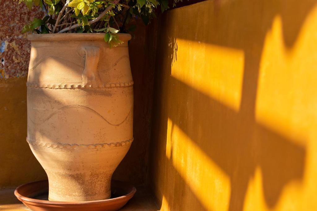 10GR Boutique Hotel & Wine Bar - Resim 40