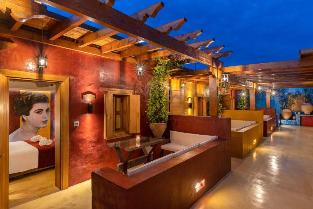 Area soggiorno di 10GR Boutique Hotel & Wine Bar