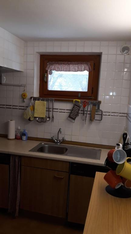 Kuchyň nebo kuchyňský kout v ubytování La villetta bianca