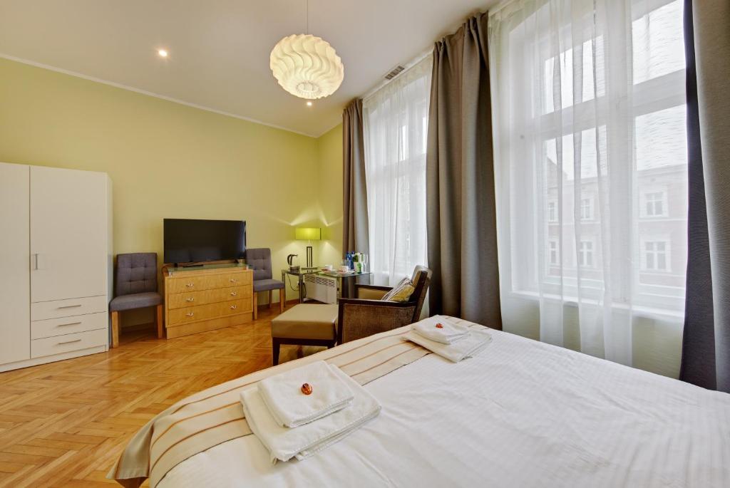 Jagiellonska 3 ApartHotel - Duze przestronne pokoje, centrum miasta, szybkie WiFi - Resim 23