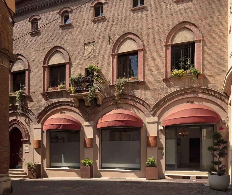 Foto dalla galleria di Mitodea - Residenza d'Epoca a Bologna