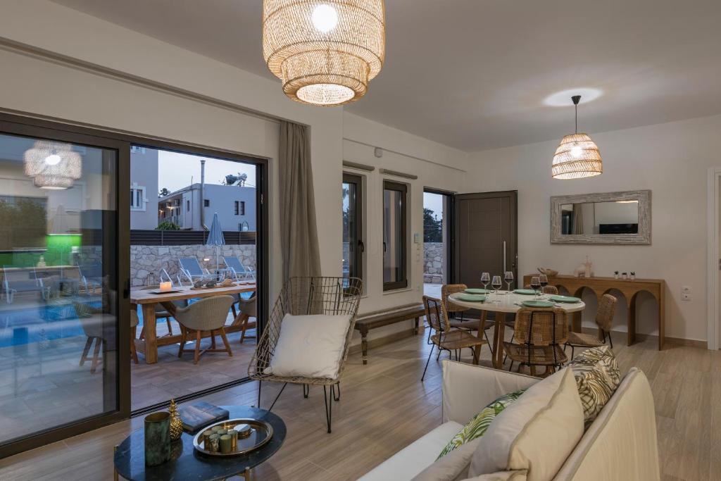 Posedenie v ubytovaní Villa Kambos Platanias
