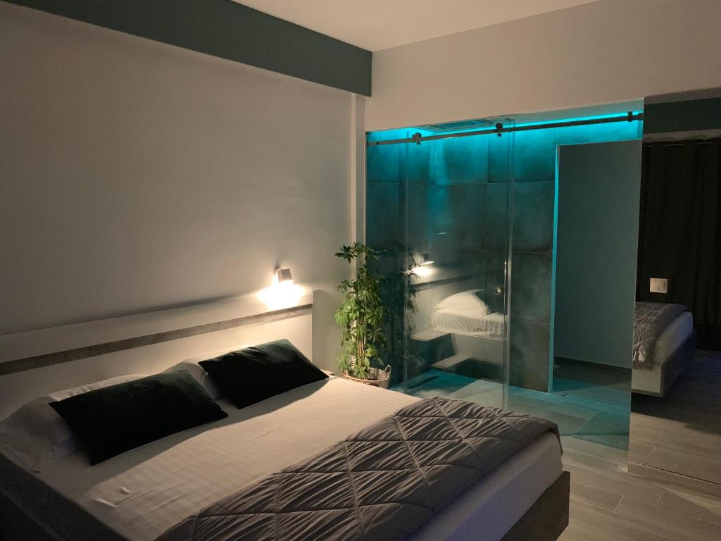 Postel nebo postele na pokoji v ubytování Rokamare Beach Resort