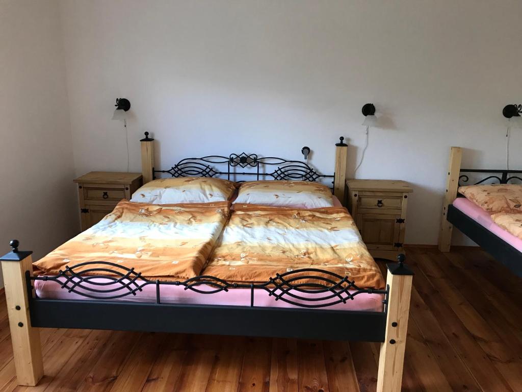 Postel nebo postele na pokoji v ubytování Rozboudovec