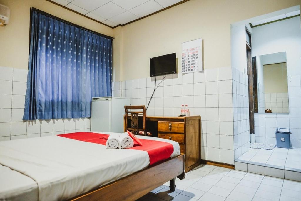 RedDoorz @ Ungaran - Wirtschaft Doppelzimmer