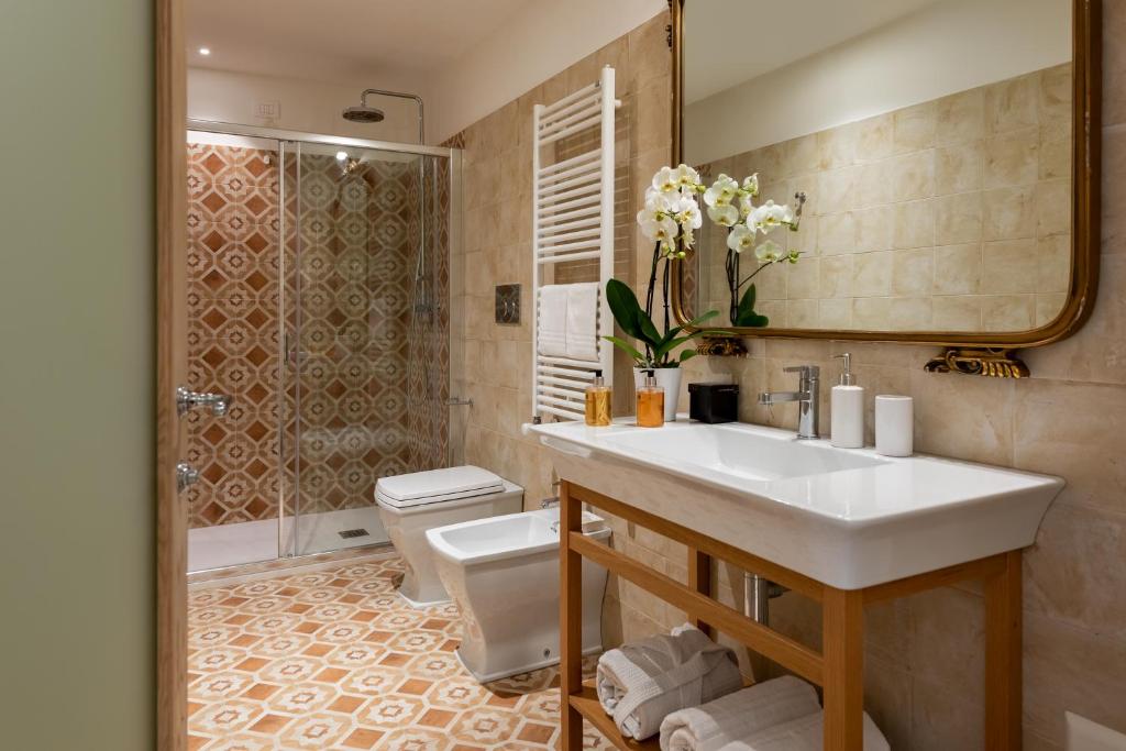 Corte Realdi Luxury Rooms Torino - Deluxe Double Room With Castle View