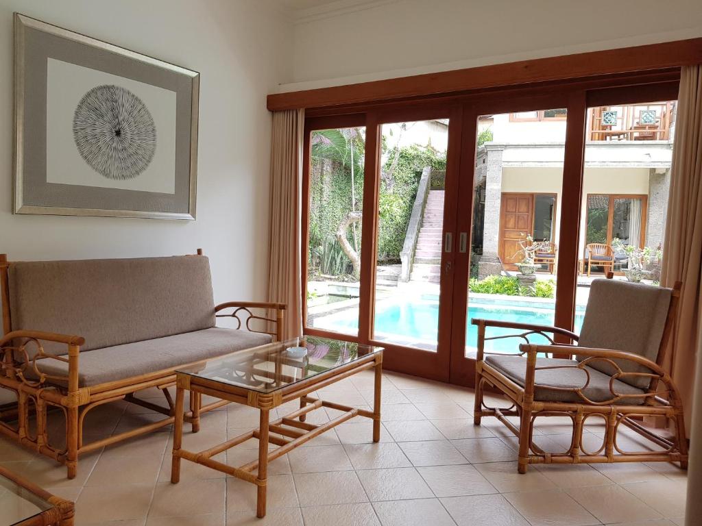 Puri Mesari Hotel - 9