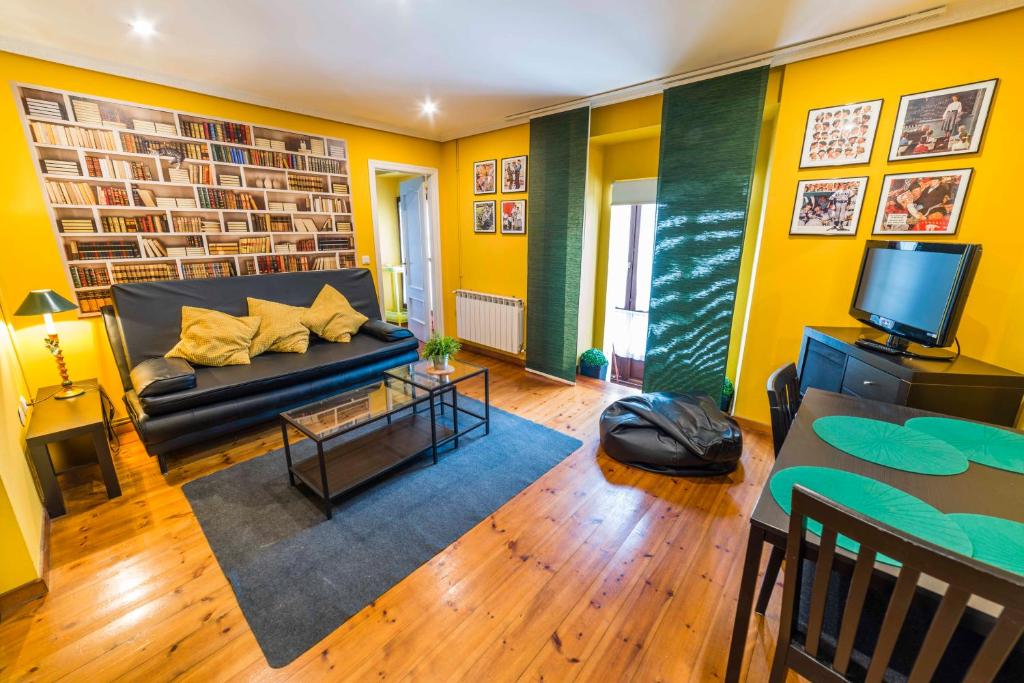 Fotografie z fotogalerie ubytování Apartamentos San Roque v destinaci Llanes