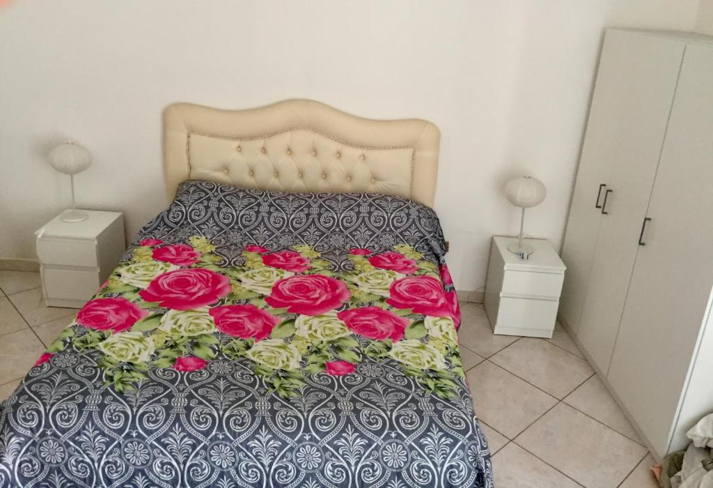 Zdjęcie z galerii obiektu Miseria e Nobiltà Apartment CHECK-IN FROM 12 00 TO 15 00 w mieście Neapol