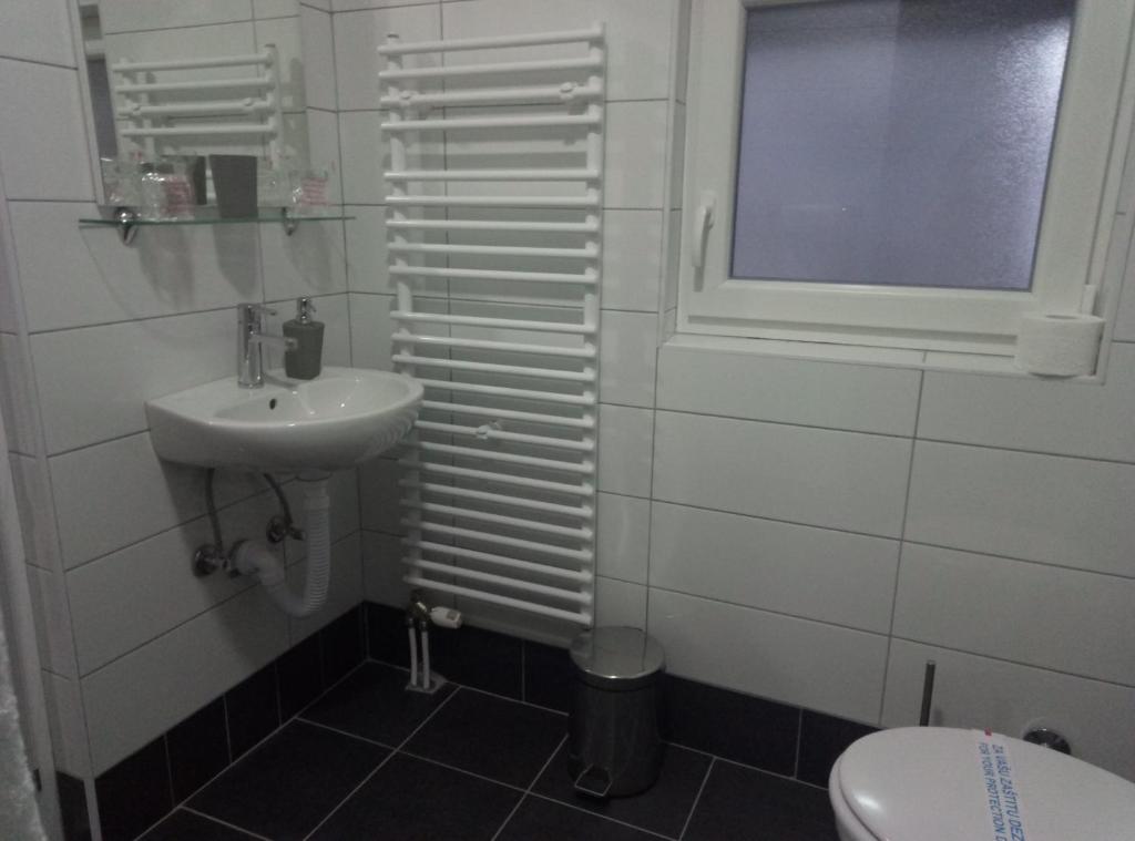 Apartments&Rooms Mido - Tweepersoonskamer Met Eigen Badkamer